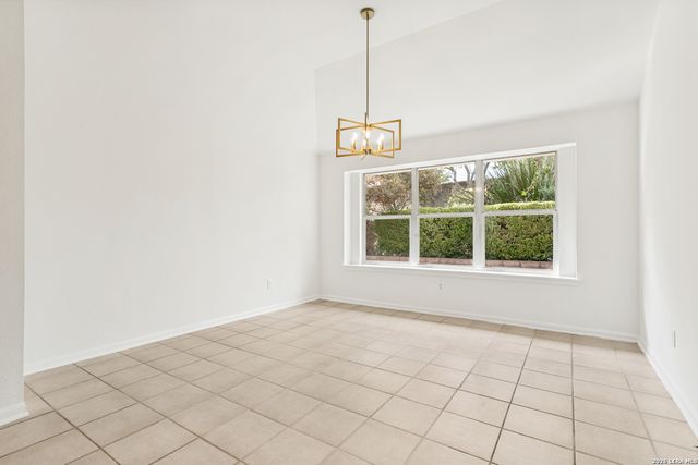 1007 Crystal Spring, San Antonio, TX 78258