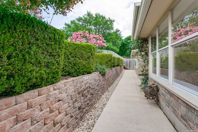 1007 Crystal Spring, San Antonio, TX 78258