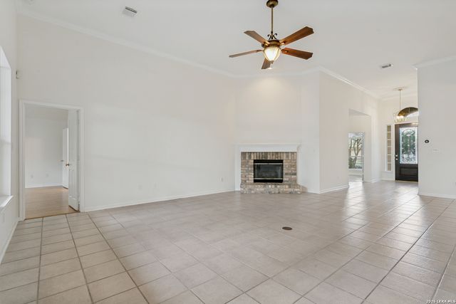1007 Crystal Spring, San Antonio, TX 78258