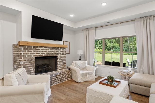 7505 Island Manor Drive, Harrison, TN 37341
