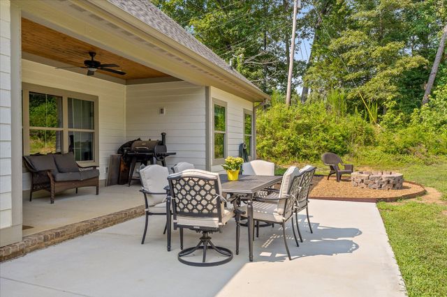 7505 Island Manor Drive, Harrison, TN 37341