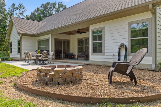 7505 Island Manor Drive, Harrison, TN 37341