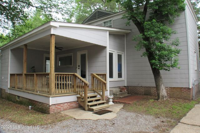 111 Pinehaven Drive, Jackson, MS 39202