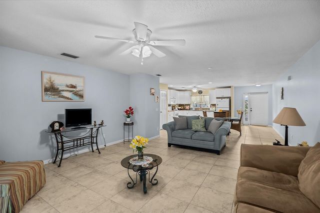 2074 SE Wild Meadow Circle, Port St. Lucie, FL 34952