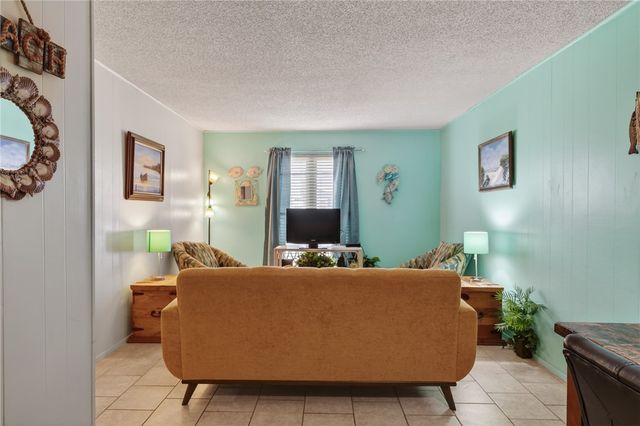 2025 S 11th St, Mustang Isle 2, Port Aransas, TX 78373