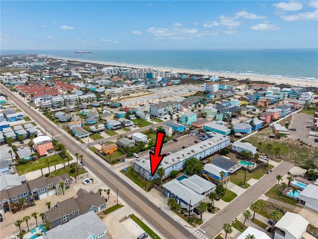 2025 S 11th St, Mustang Isle 2, Port Aransas, TX 78373