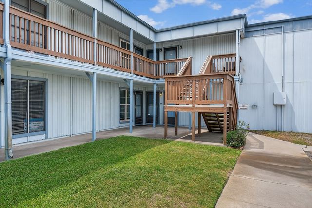 2025 S 11th St, Mustang Isle 2, Port Aransas, TX 78373