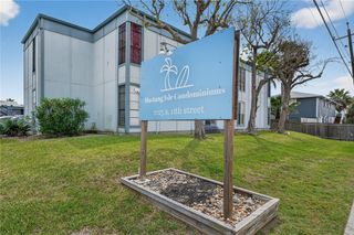 2025 S 11th St, Mustang Isle 2, Port Aransas, TX 78373