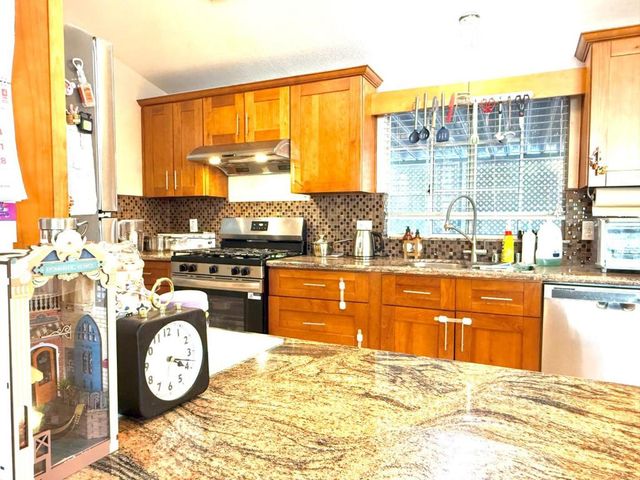 501 Moorpark Way, Mountain View, CA 94041