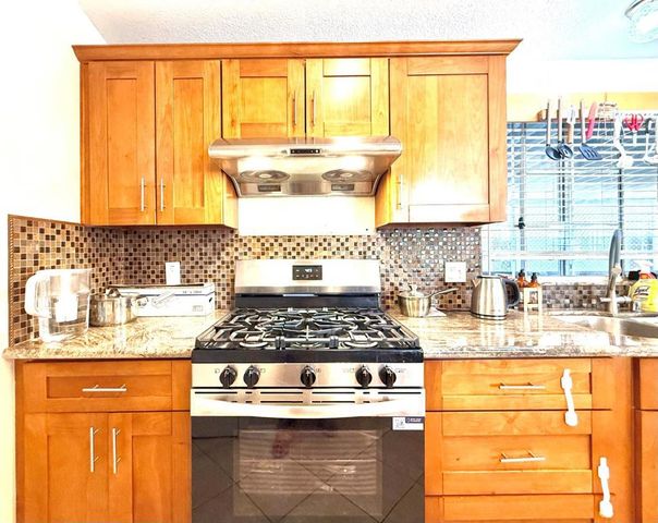 501 Moorpark Way, Mountain View, CA 94041