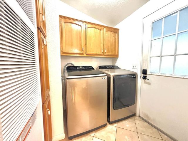 501 Moorpark Way, Mountain View, CA 94041