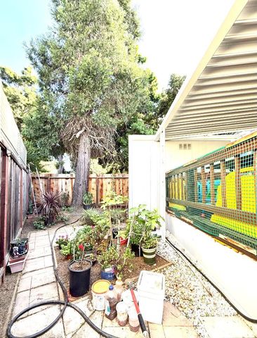 501 Moorpark Way, Mountain View, CA 94041