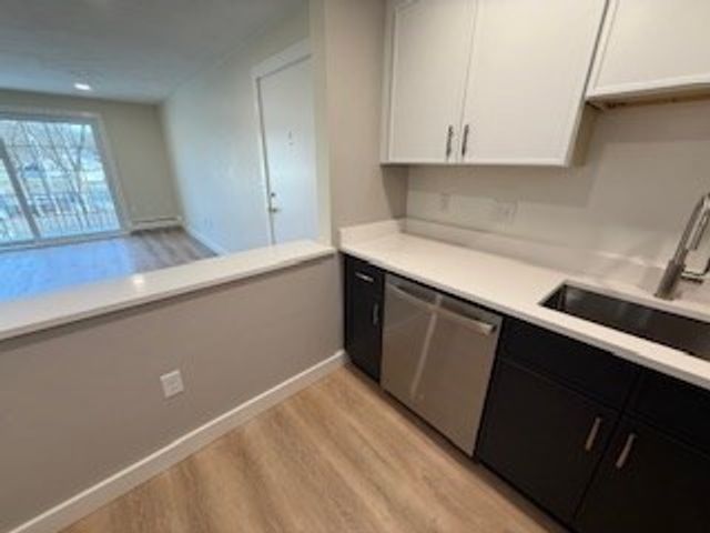 18 Williamsburg Ct 23, Shrewsbury, MA 01545