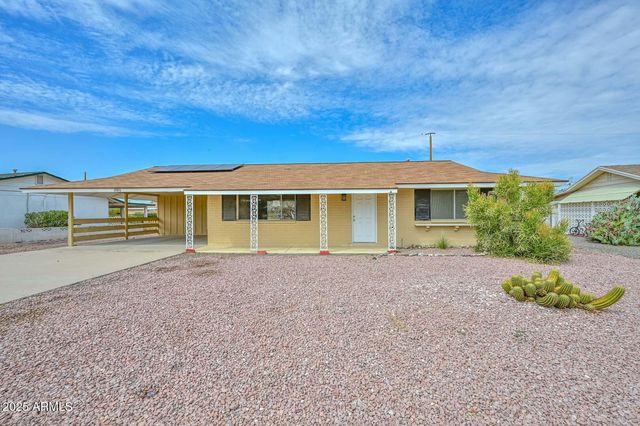 10816 N MADISON Drive, Sun City, AZ 85351