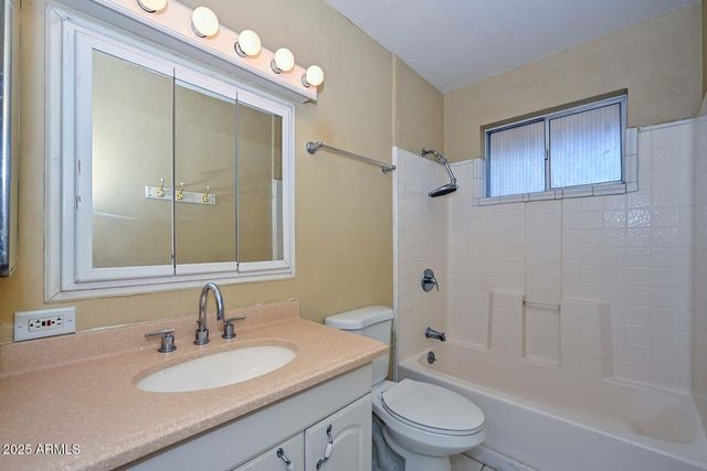 10816 N MADISON Drive, Sun City, AZ 85351