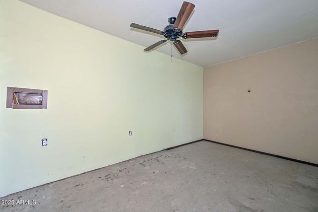 10816 N MADISON Drive, Sun City, AZ 85351