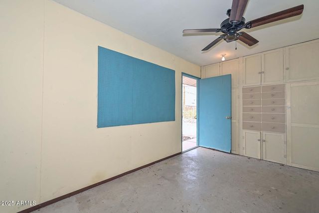 10816 N MADISON Drive, Sun City, AZ 85351