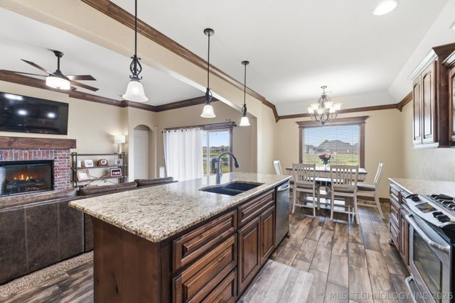 14455 N 66th Avenue E, Collinsville, OK 74021