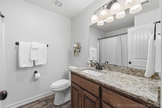 14455 N 66th Avenue E, Collinsville, OK 74021