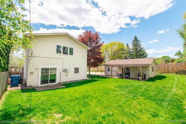 4020 Totem Lane, Waterford, MI 48328