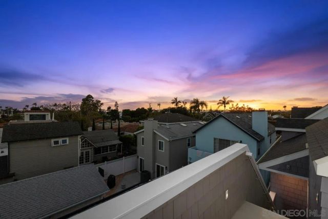 943 F Ave, Coronado, CA 92118