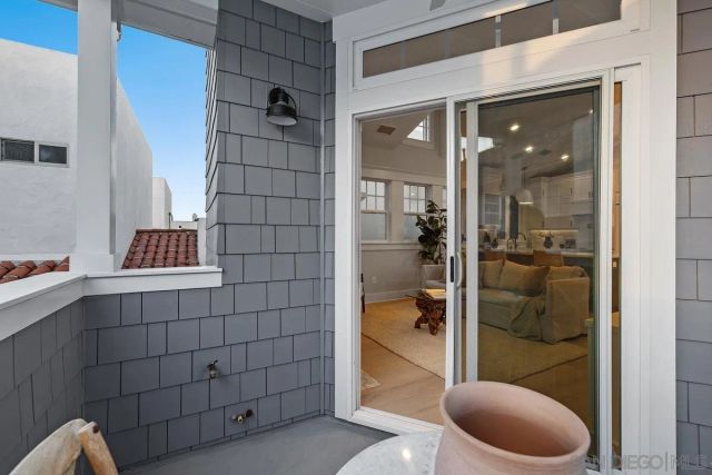 943 F Ave, Coronado, CA 92118