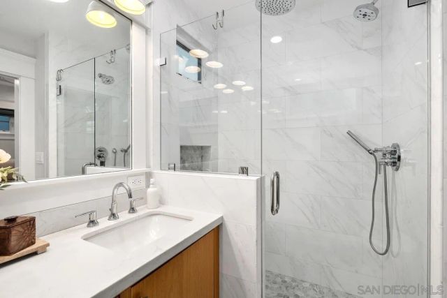 943 F Ave, Coronado, CA 92118