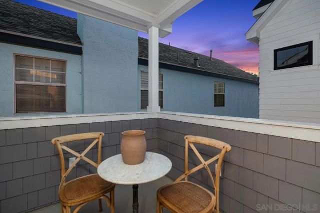 943 F Ave, Coronado, CA 92118