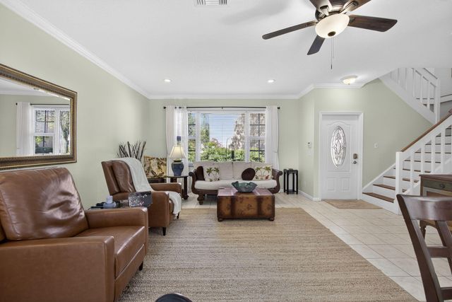 310 Laurel Oaks Way, Jupiter, FL 33458