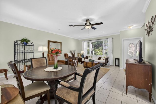 310 Laurel Oaks Way, Jupiter, FL 33458