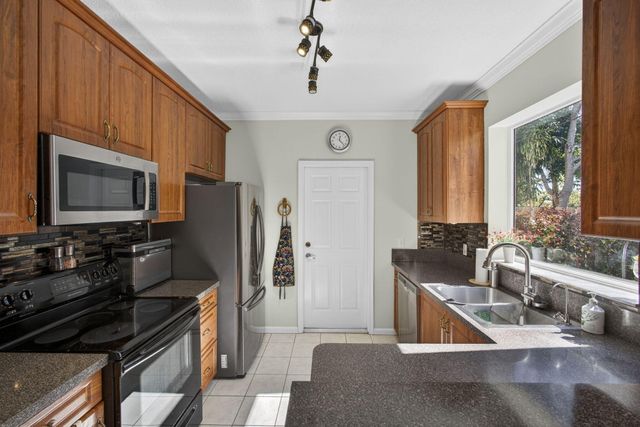 310 Laurel Oaks Way, Jupiter, FL 33458