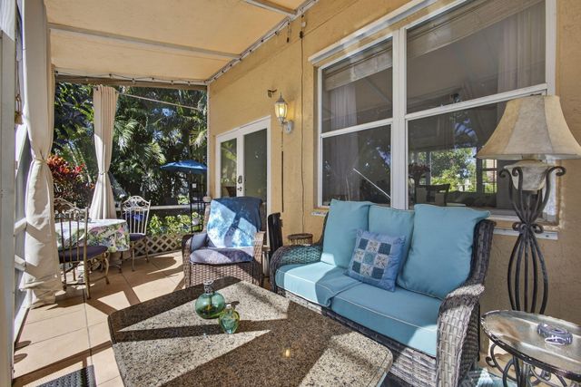 310 Laurel Oaks Way, Jupiter, FL 33458