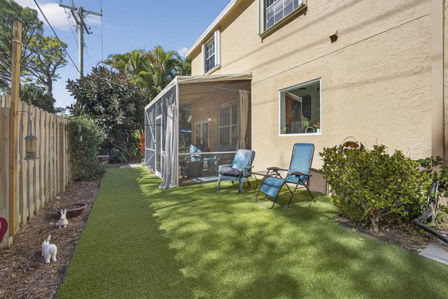 310 Laurel Oaks Way, Jupiter, FL 33458