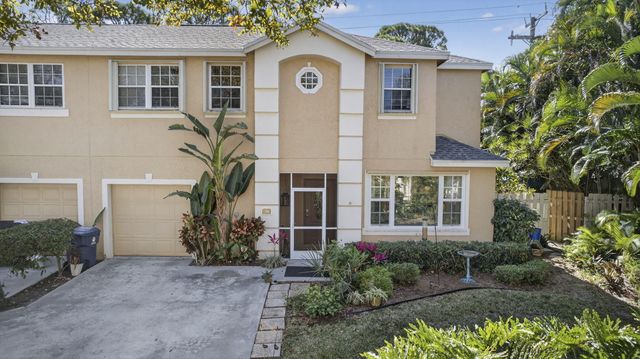 310 Laurel Oaks Way, Jupiter, FL 33458