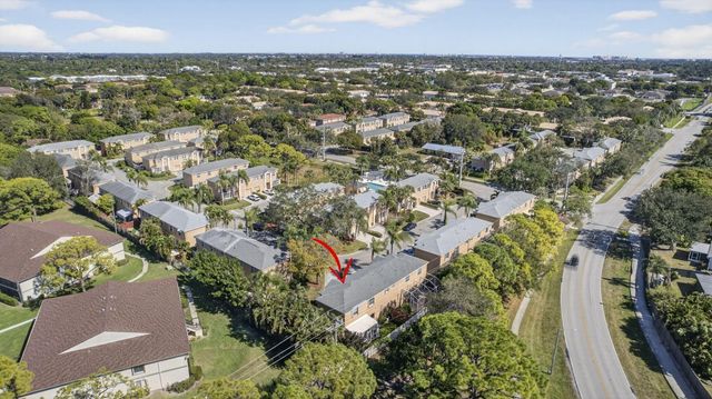 310 Laurel Oaks Way, Jupiter, FL 33458