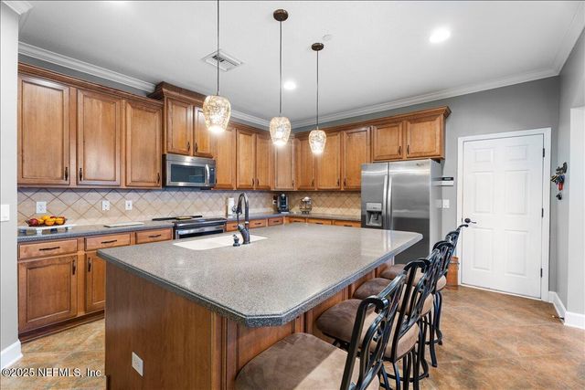 6103 CLEARSKY Drive, Jacksonville, FL 32258