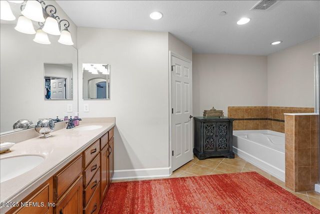 6103 CLEARSKY Drive, Jacksonville, FL 32258