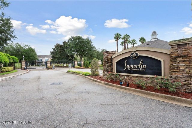 6103 CLEARSKY Drive, Jacksonville, FL 32258
