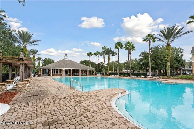 6103 CLEARSKY Drive, Jacksonville, FL 32258