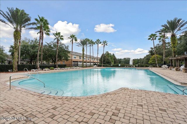 6103 CLEARSKY Drive, Jacksonville, FL 32258