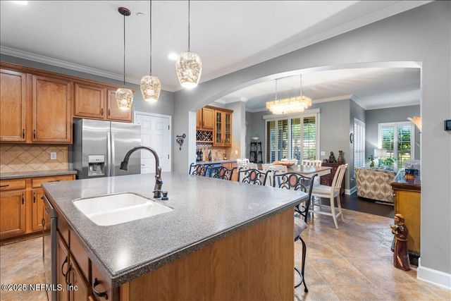 6103 CLEARSKY Drive, Jacksonville, FL 32258