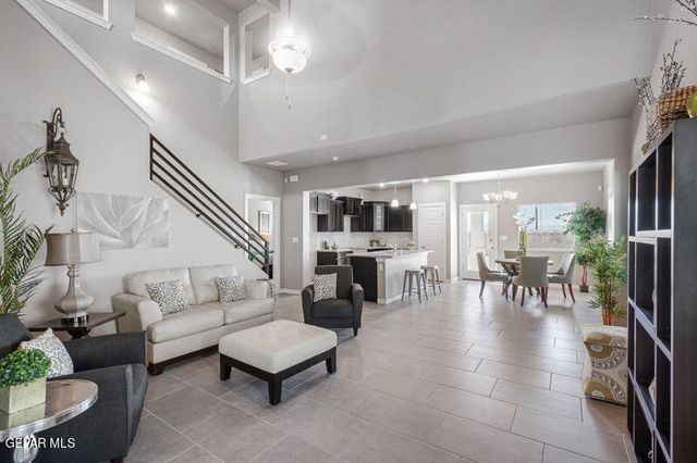 11872 Finesse Place, El Paso, TX 79934