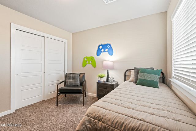 11872 Finesse Place, El Paso, TX 79934