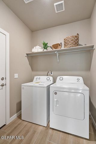 11872 Finesse Place, El Paso, TX 79934