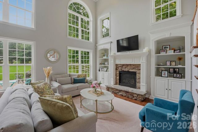 184 Herons Gate Drive, Mooresville, NC 28117