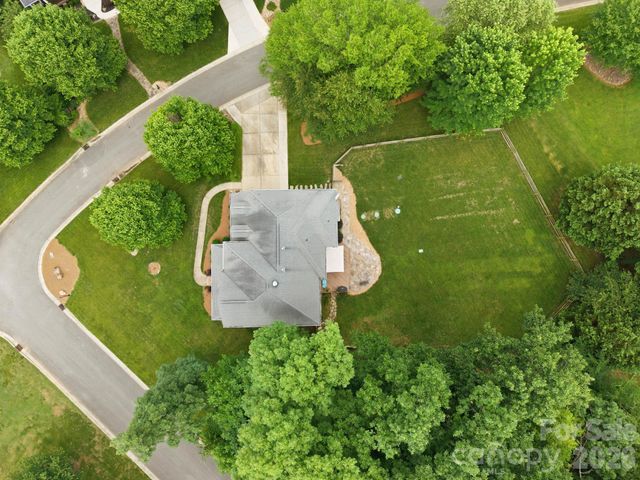 184 Herons Gate Drive, Mooresville, NC 28117