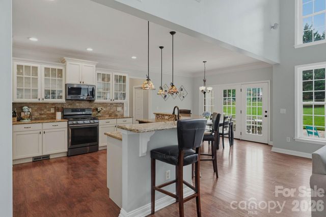 184 Herons Gate Drive, Mooresville, NC 28117