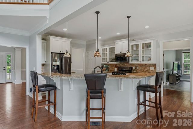 184 Herons Gate Drive, Mooresville, NC 28117