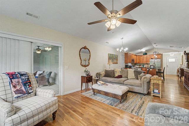 168 February Lane, Waynesville, NC 28785