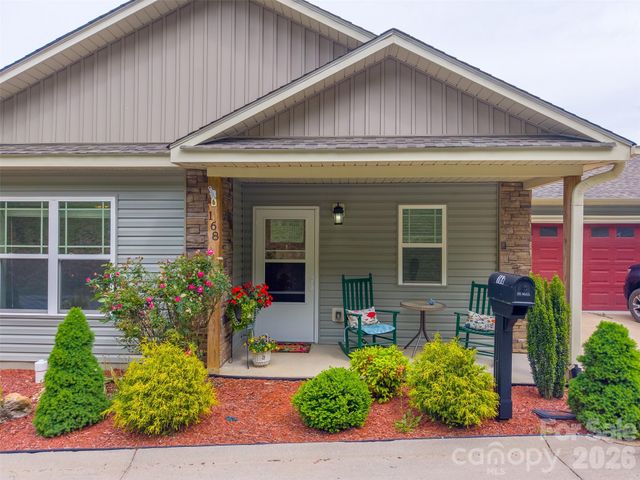 168 February Lane, Waynesville, NC 28785